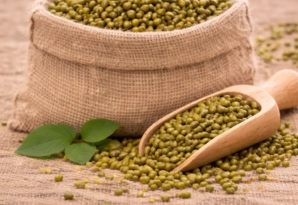 Whole green mung beans